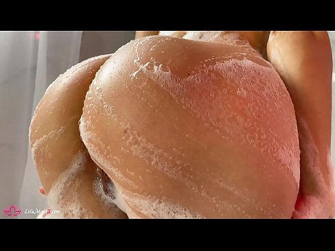 ❤️ Brunette Masturbates Pussy tare da Vibrator zuwa Tsananin inzali a cikin Shawa ️ Ingantacciyar batsa ❌️