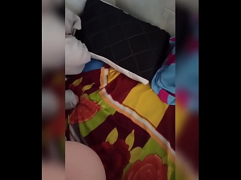 ❤️ Dakina ta zauna a gida ita kadai saboda mijinta ya tafi hutu sai na yi amfani da damar in yi mata fyade na cika mata gindi da nono. ️ Ingantacciyar batsa ❌️